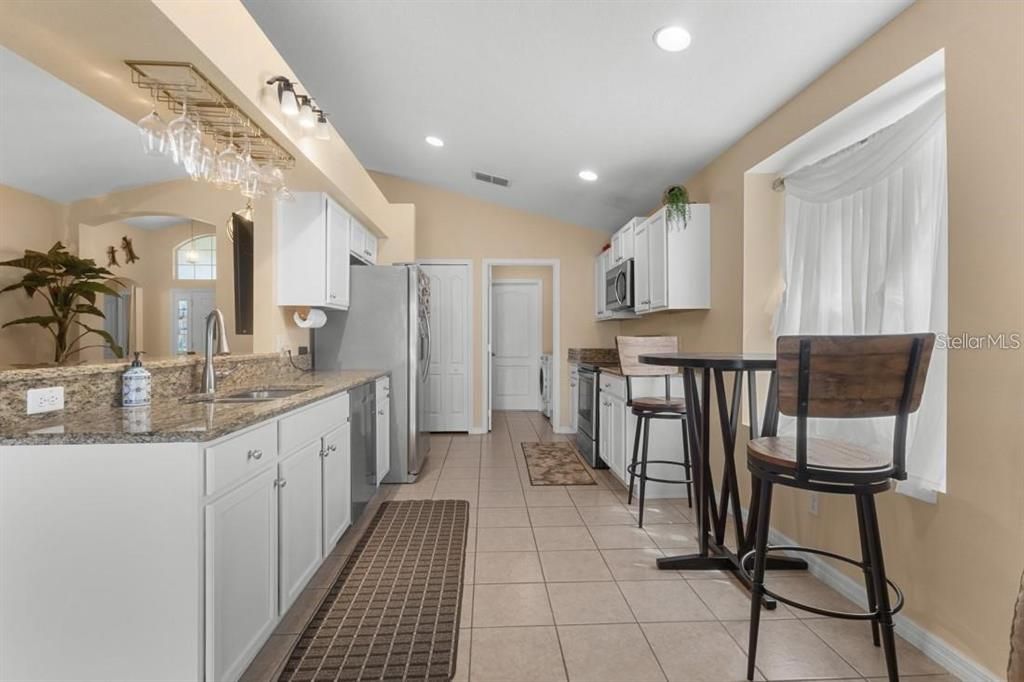 For Rent: $2,600 (4 beds, 2 baths, 1746 Square Feet)