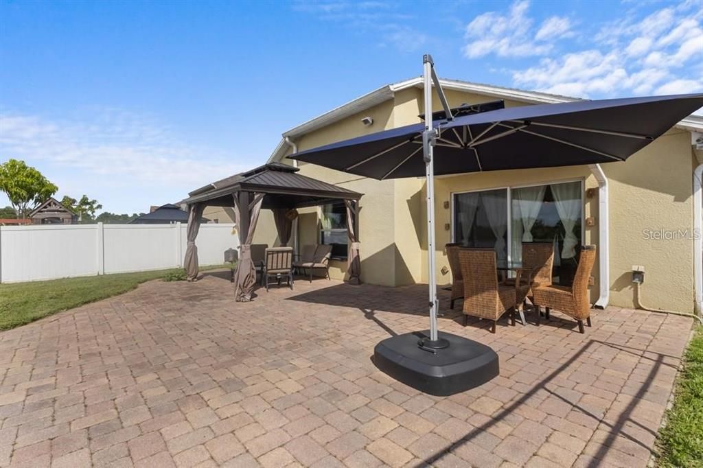 For Rent: $2,600 (4 beds, 2 baths, 1746 Square Feet)