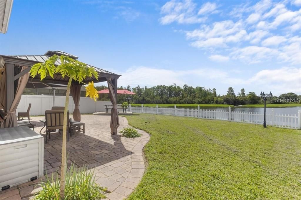 For Rent: $2,600 (4 beds, 2 baths, 1746 Square Feet)
