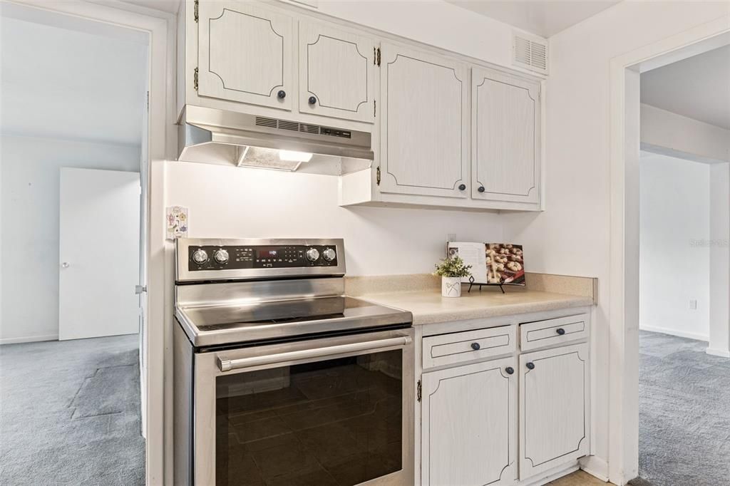 En Venta: $258,000 (4 camas, 3 baños, 1707 Pies cuadrados)