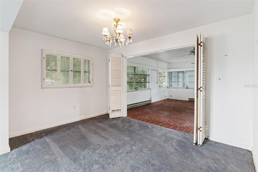En Venta: $258,000 (4 camas, 3 baños, 1707 Pies cuadrados)