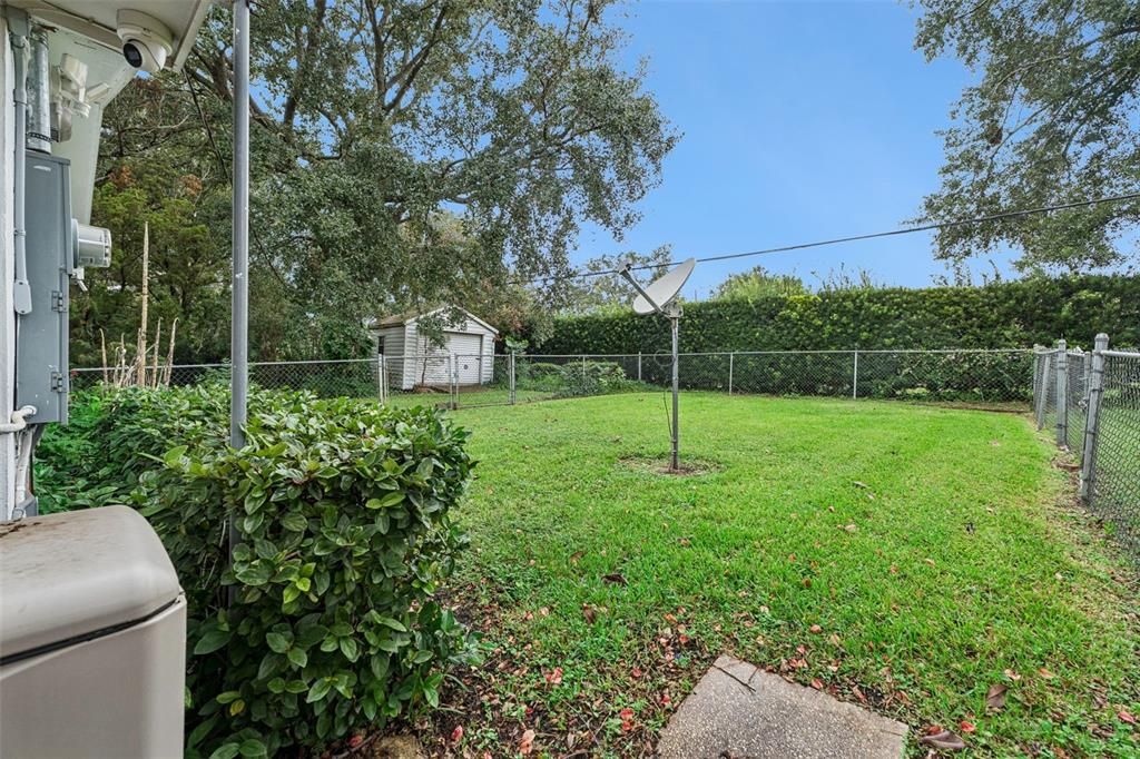 En Venta: $258,000 (4 camas, 3 baños, 1707 Pies cuadrados)