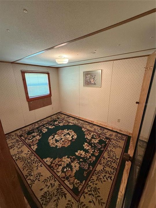На продажу: $89,900 (2 спален, 1 ванн, 860 Квадратных фут)