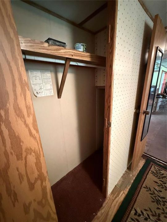 На продажу: $89,900 (2 спален, 1 ванн, 860 Квадратных фут)