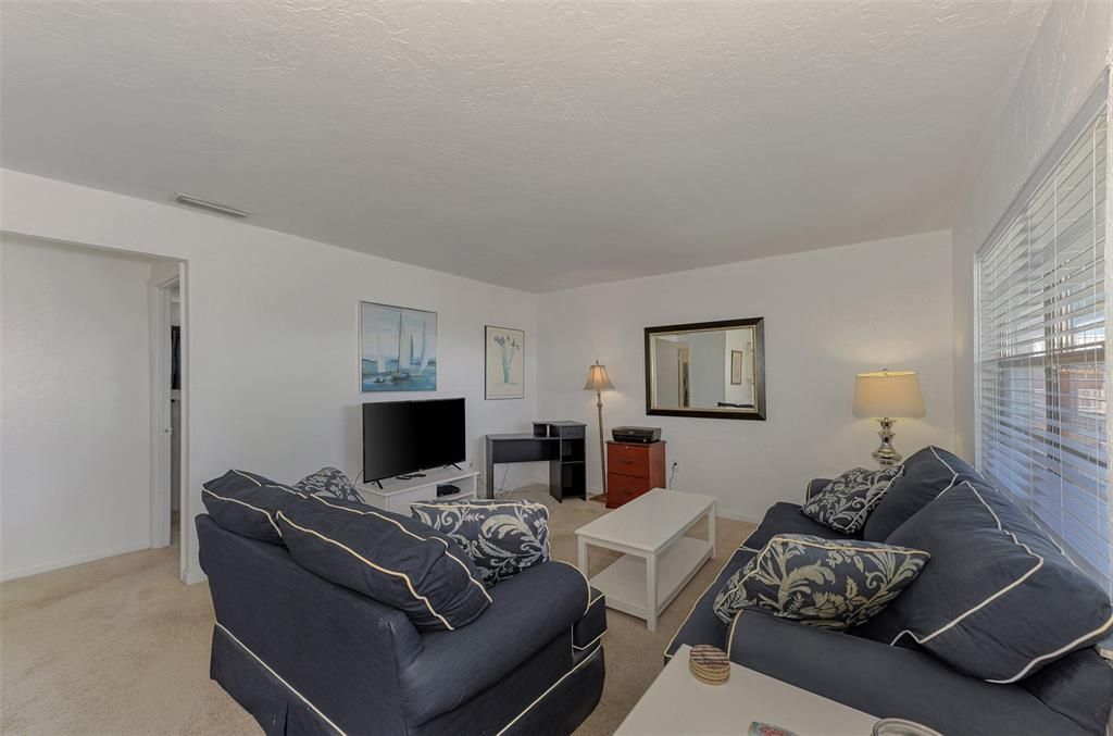 En Venta: $149,900 (2 camas, 2 baños, 811 Pies cuadrados)