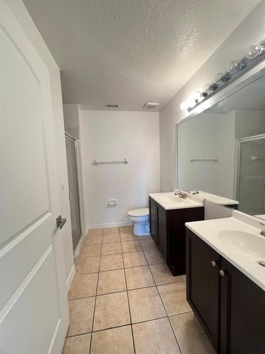 For Rent: $1,750 (3 beds, 2 baths, 1136 Square Feet)