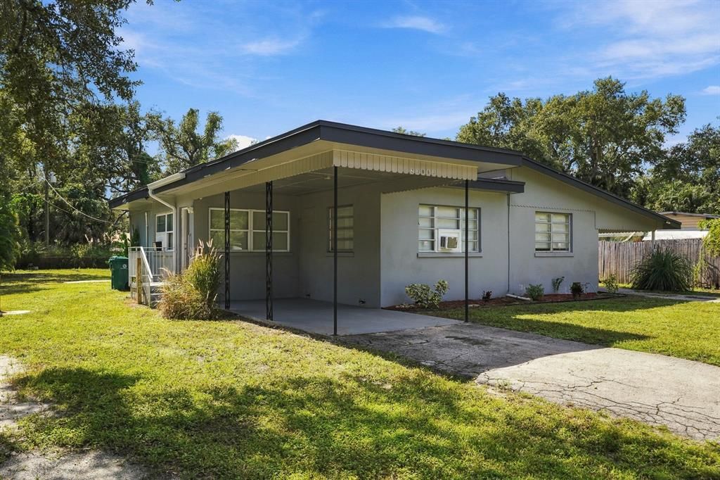 For Sale: $369,900 (0 beds, 0 baths, 1690 Square Feet)