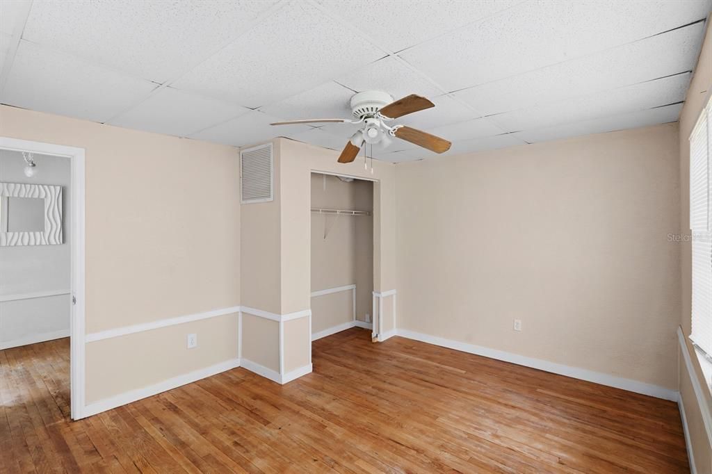 For Sale: $369,900 (0 beds, 0 baths, 1690 Square Feet)