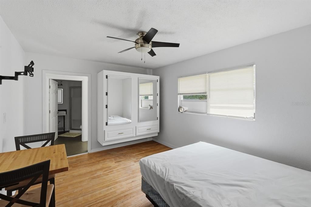 For Sale: $369,900 (0 beds, 0 baths, 1690 Square Feet)