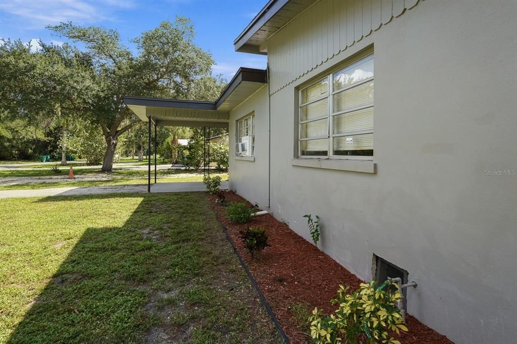 For Sale: $369,900 (0 beds, 0 baths, 1690 Square Feet)