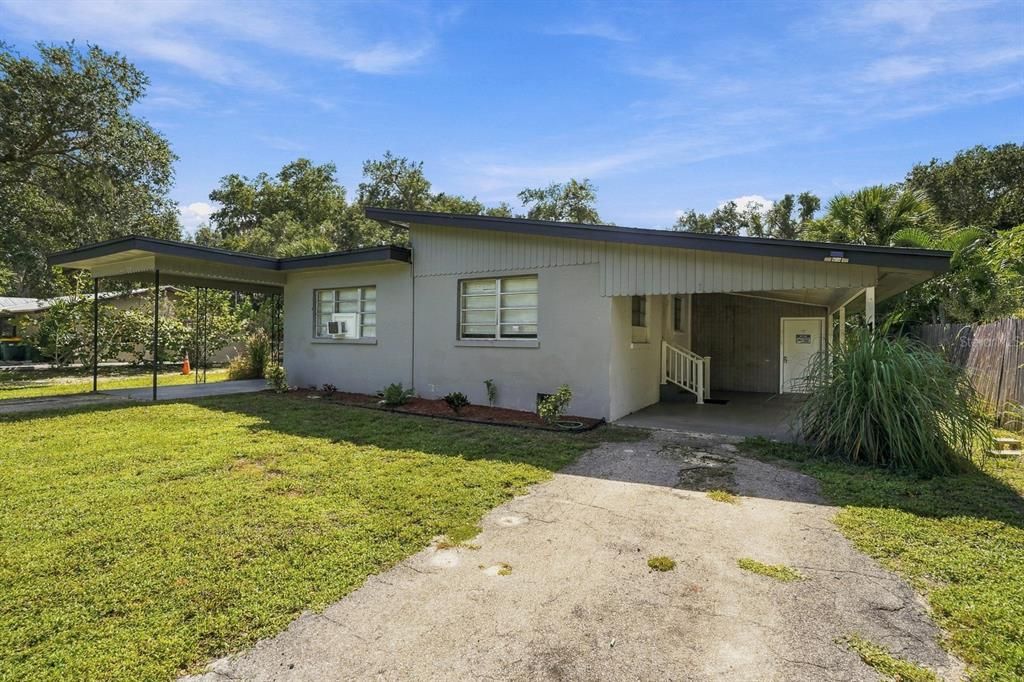 For Sale: $369,900 (0 beds, 0 baths, 1690 Square Feet)