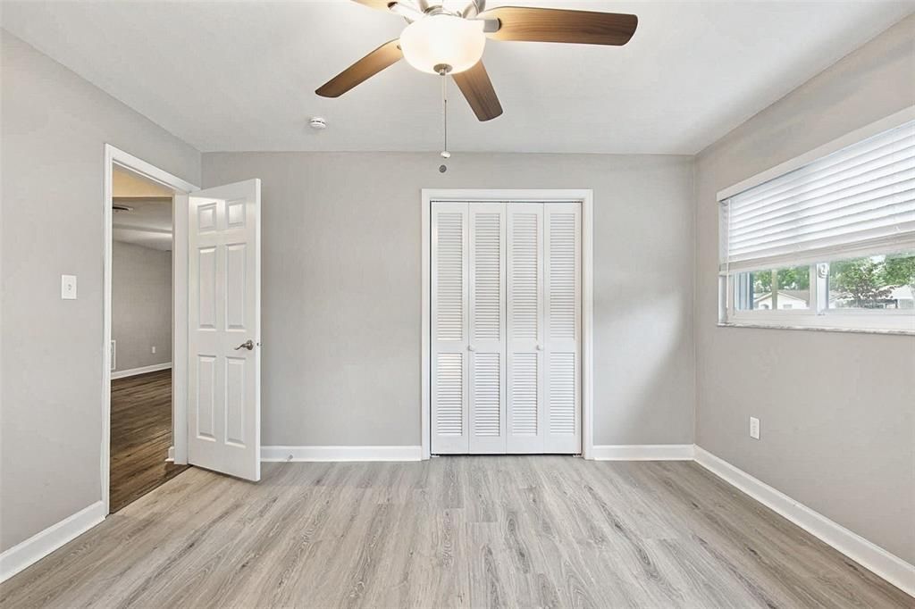 For Sale: $369,900 (2 beds, 2 baths, 1085 Square Feet)
