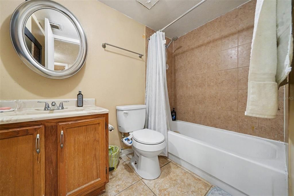 For Sale: $150,000 (3 beds, 2 baths, 1426 Square Feet)