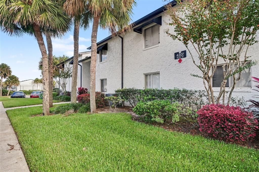 For Sale: $150,000 (3 beds, 2 baths, 1426 Square Feet)