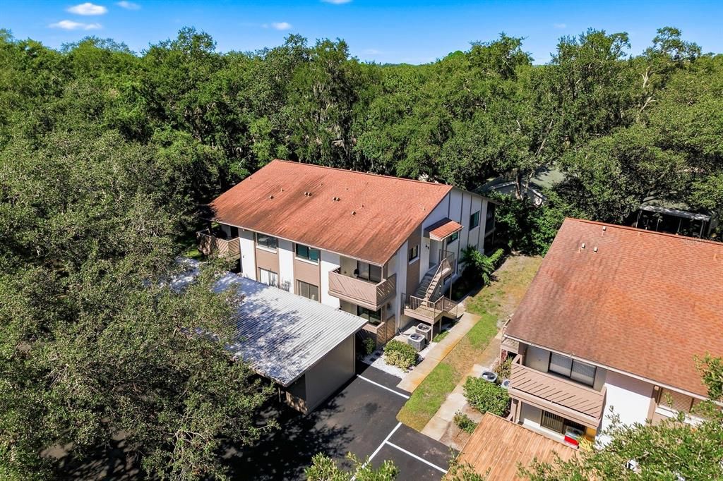 For Sale: $235,000 (2 beds, 2 baths, 1060 Square Feet)