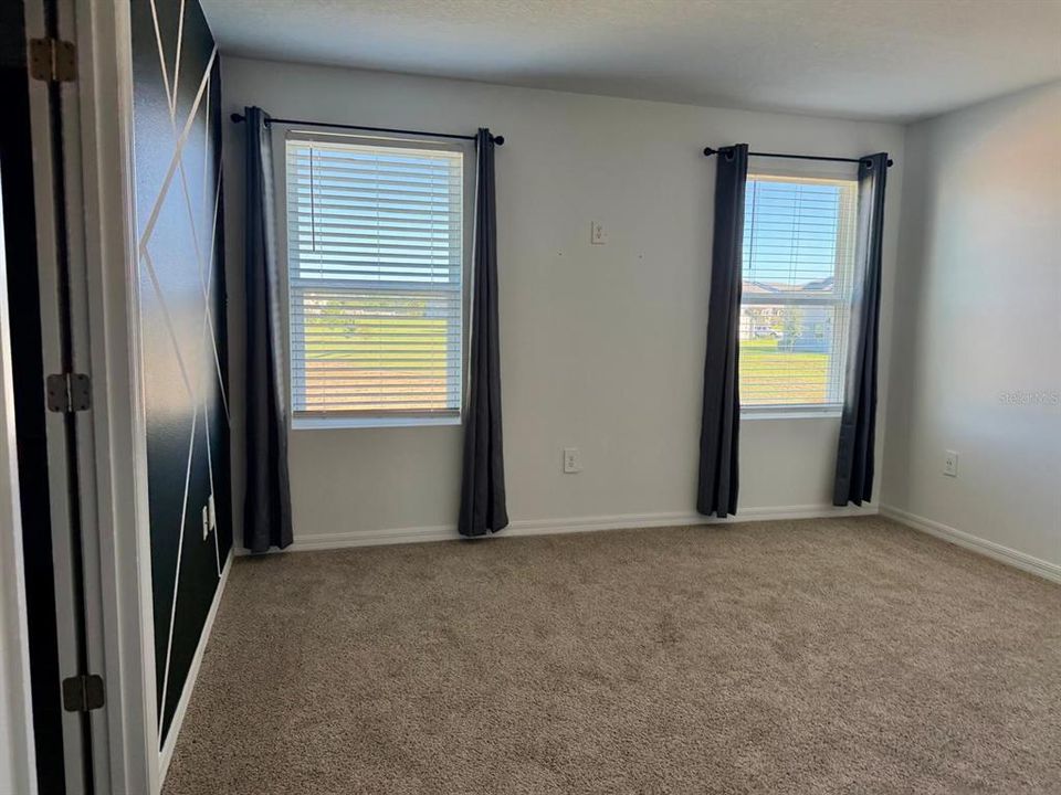 For Rent: $2,300 (3 beds, 2 baths, 1485 Square Feet)