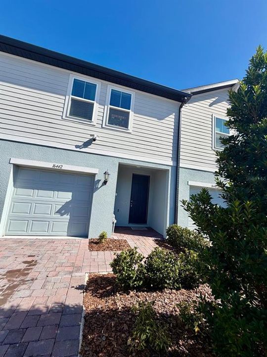 For Rent: $2,300 (3 beds, 2 baths, 1485 Square Feet)
