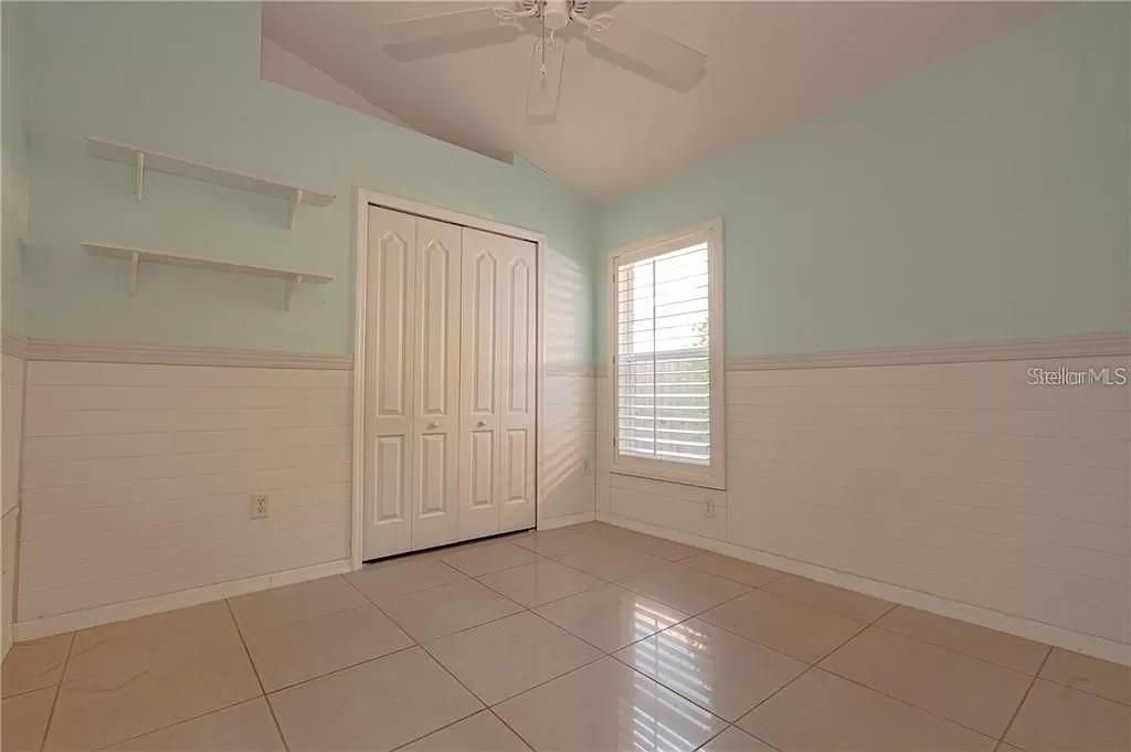 For Rent: $2,345 (3 beds, 2 baths, 1640 Square Feet)