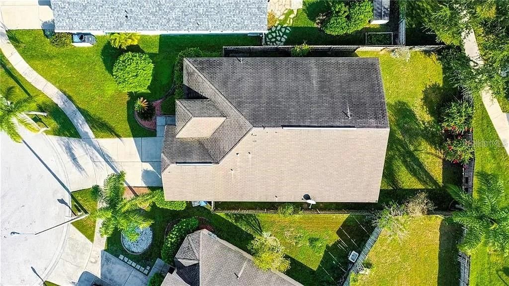 For Rent: $2,345 (3 beds, 2 baths, 1640 Square Feet)