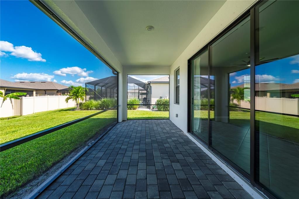 На продажу: $359,900 (3 спален, 3 ванн, 2217 Квадратных фут)