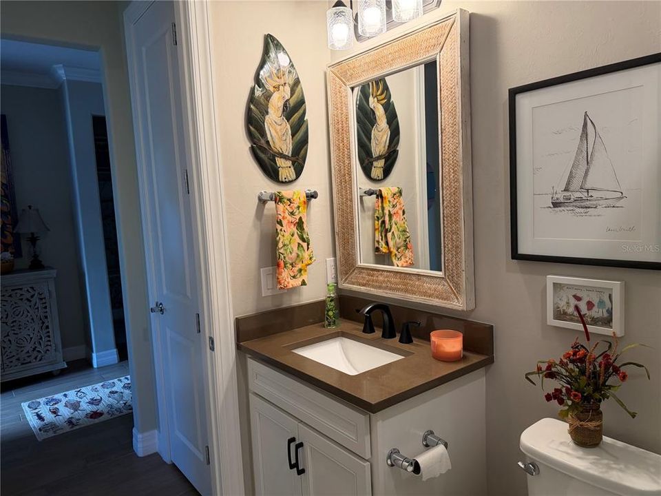 En Venta: $730,000 (2 camas, 2 baños, 1893 Pies cuadrados)