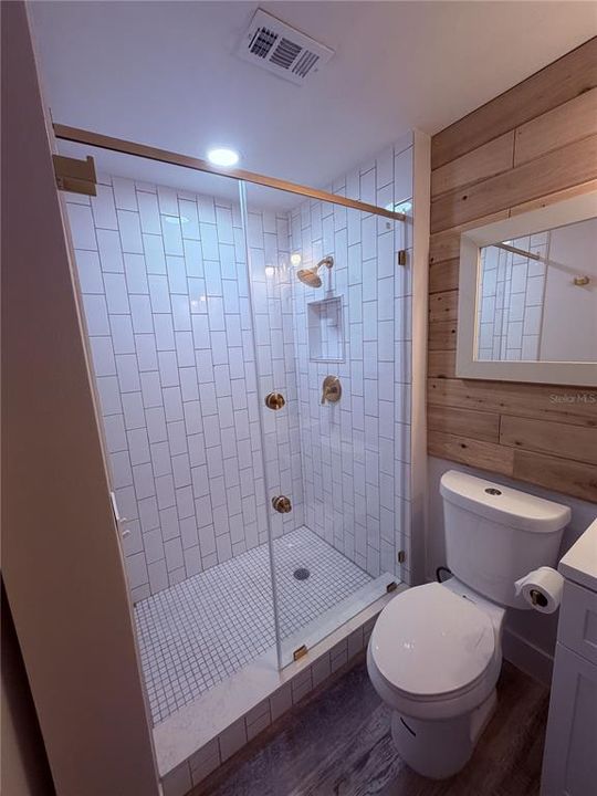 На продажу: $355,000 (3 спален, 2 ванн, 1237 Квадратных фут)