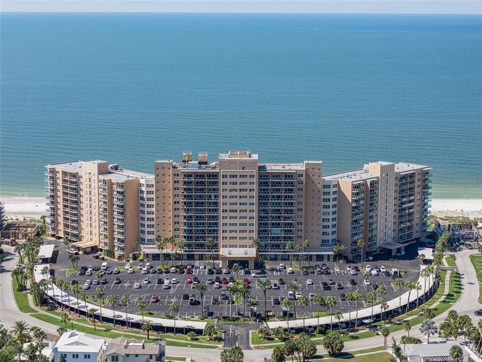 На продажу: $355,000 (1 спален, 1 ванн, 707 Квадратных фут)