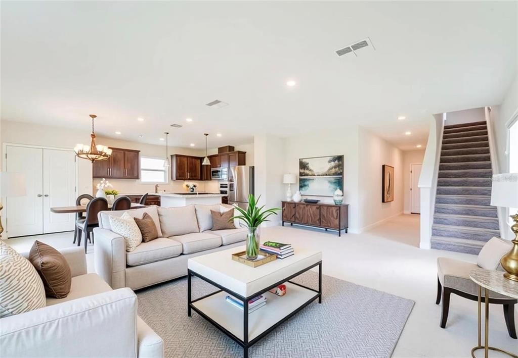 For Rent: $2,600 (4 beds, 3 baths, 2203 Square Feet)