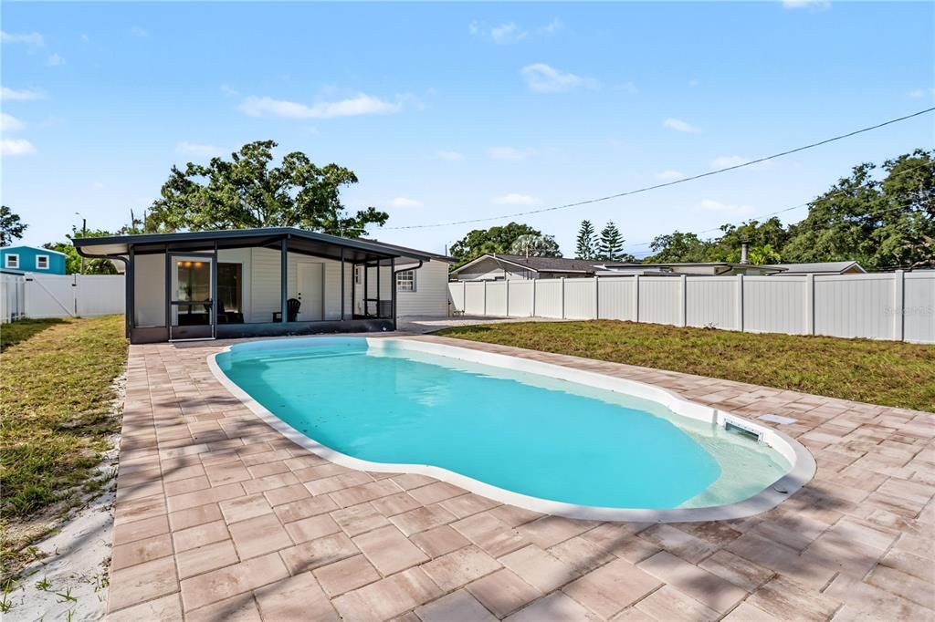 For Sale: $339,000 (3 beds, 1 baths, 1173 Square Feet)