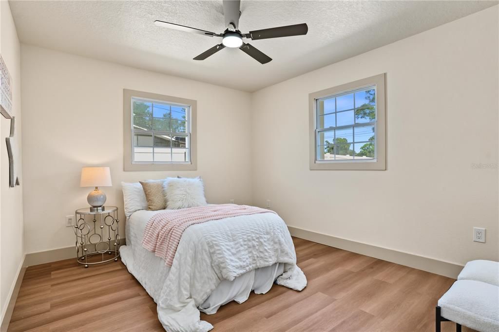 For Sale: $339,000 (3 beds, 1 baths, 1173 Square Feet)