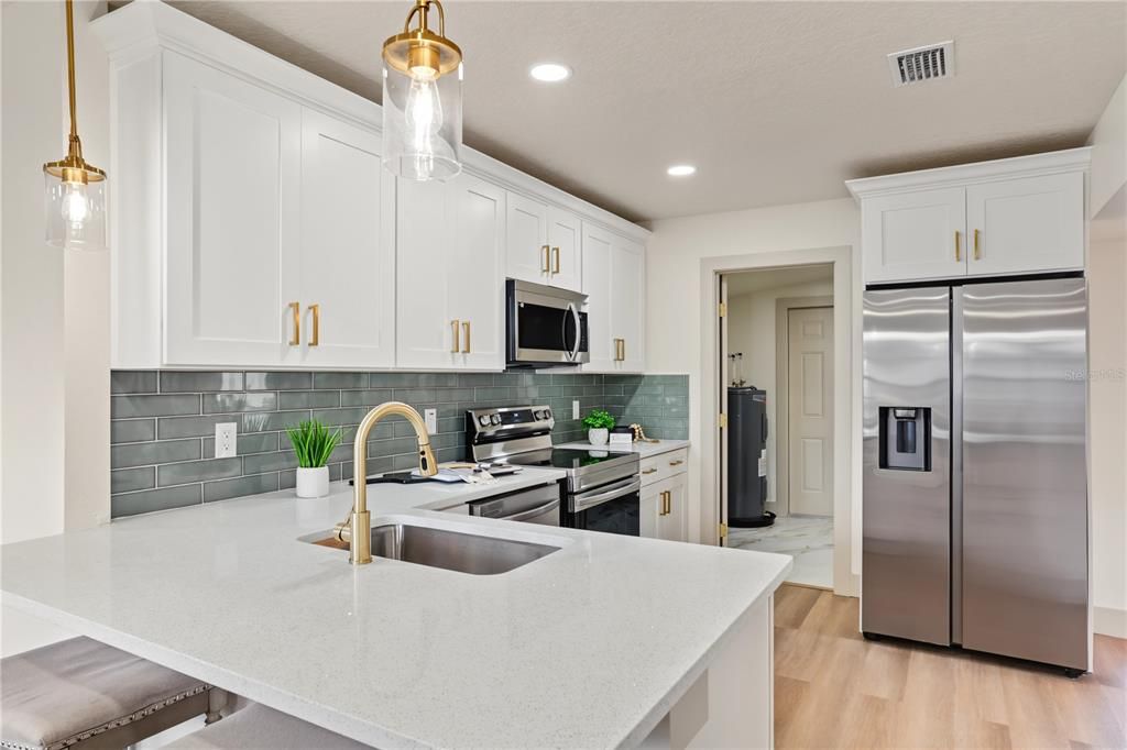 For Sale: $339,000 (3 beds, 1 baths, 1173 Square Feet)