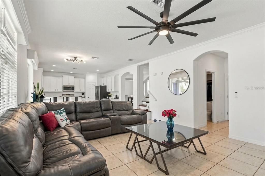 For Sale: $624,000 (4 beds, 3 baths, 2930 Square Feet)