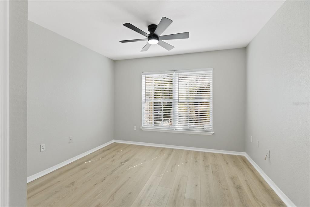 En Venta: $250,000 (2 camas, 2 baños, 1316 Pies cuadrados)