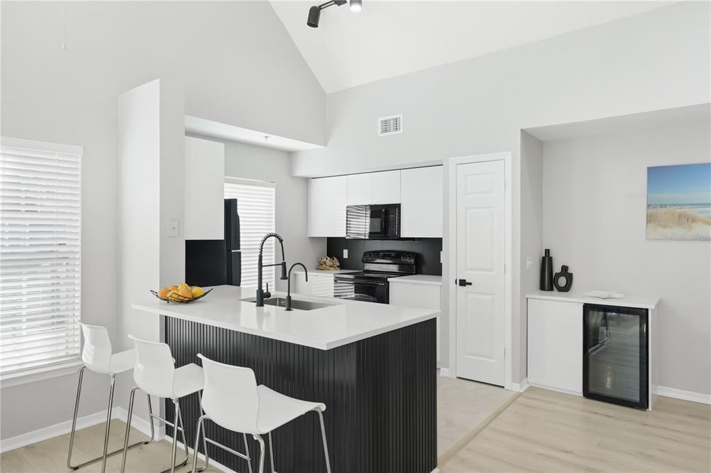 En Venta: $250,000 (2 camas, 2 baños, 1316 Pies cuadrados)