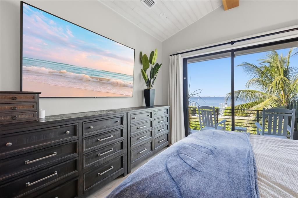 For Sale: $3,499,000 (4 beds, 4 baths, 3122 Square Feet)