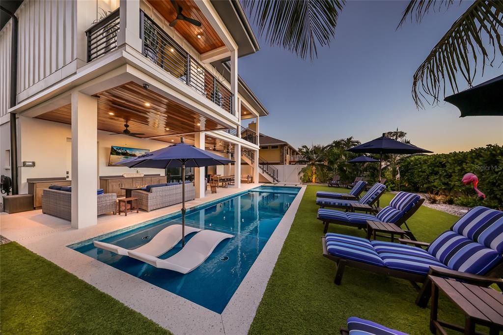 For Sale: $3,499,000 (4 beds, 4 baths, 3122 Square Feet)