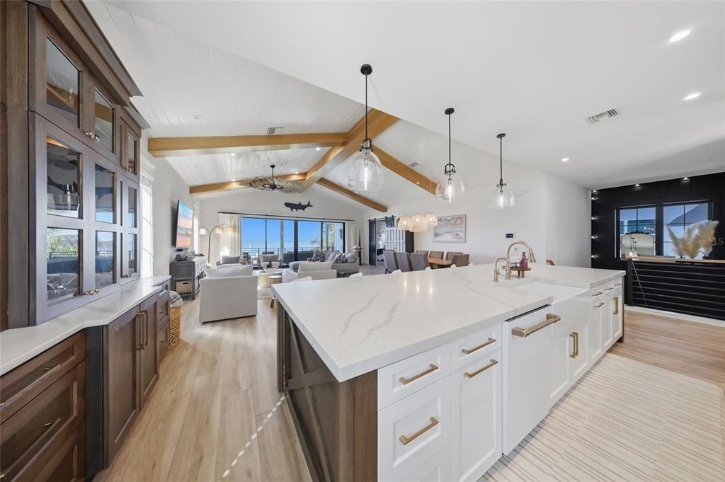 For Sale: $3,499,000 (4 beds, 4 baths, 3122 Square Feet)