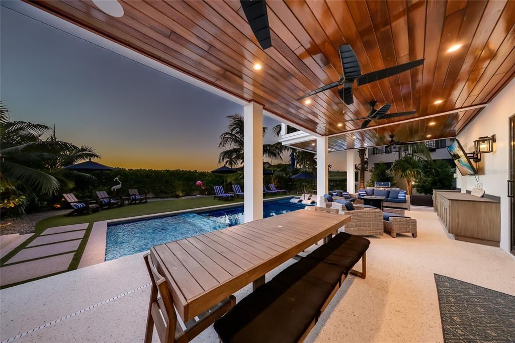 For Sale: $3,499,000 (4 beds, 4 baths, 3122 Square Feet)