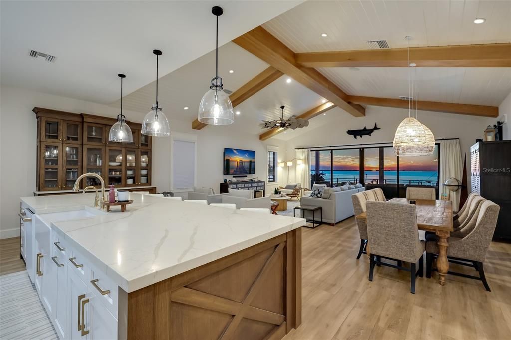 For Sale: $3,499,000 (4 beds, 4 baths, 3122 Square Feet)