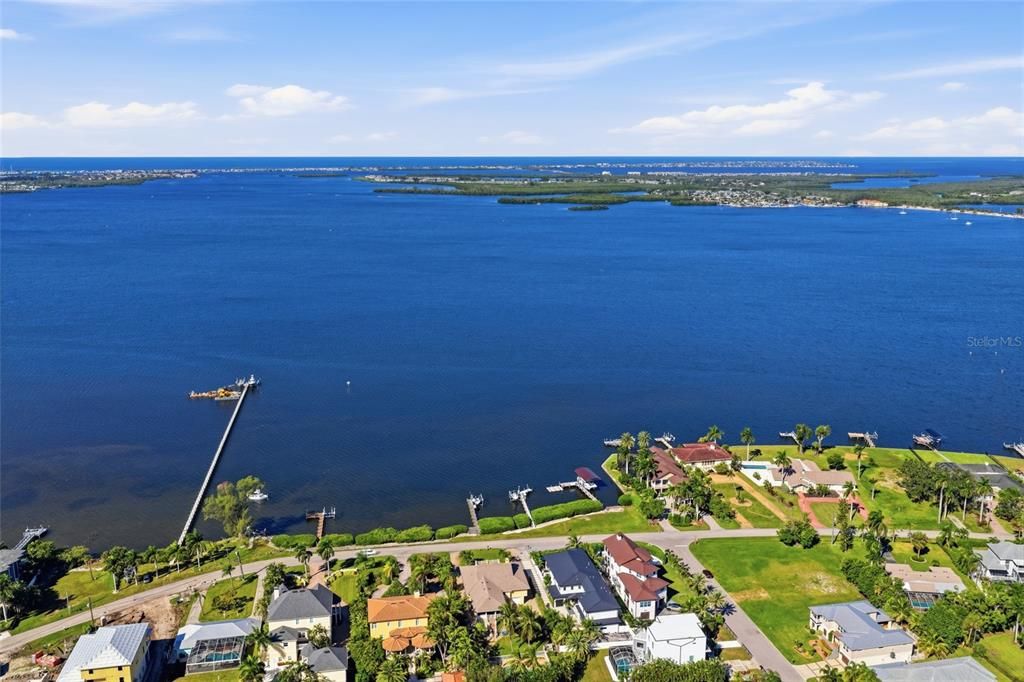 For Sale: $3,499,000 (4 beds, 4 baths, 3122 Square Feet)