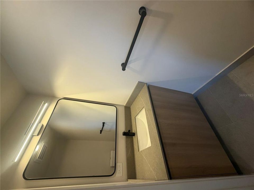 For Sale: $529,900 (1 beds, 1 baths, 531 Square Feet)