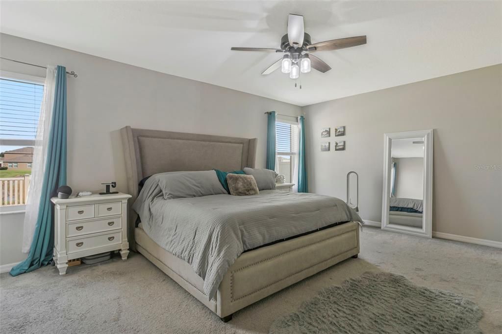 For Sale: $425,000 (5 beds, 2 baths, 2949 Square Feet)