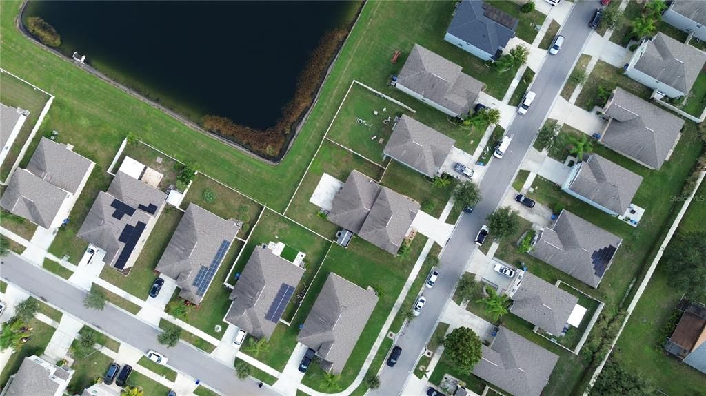 For Sale: $425,000 (5 beds, 2 baths, 2949 Square Feet)