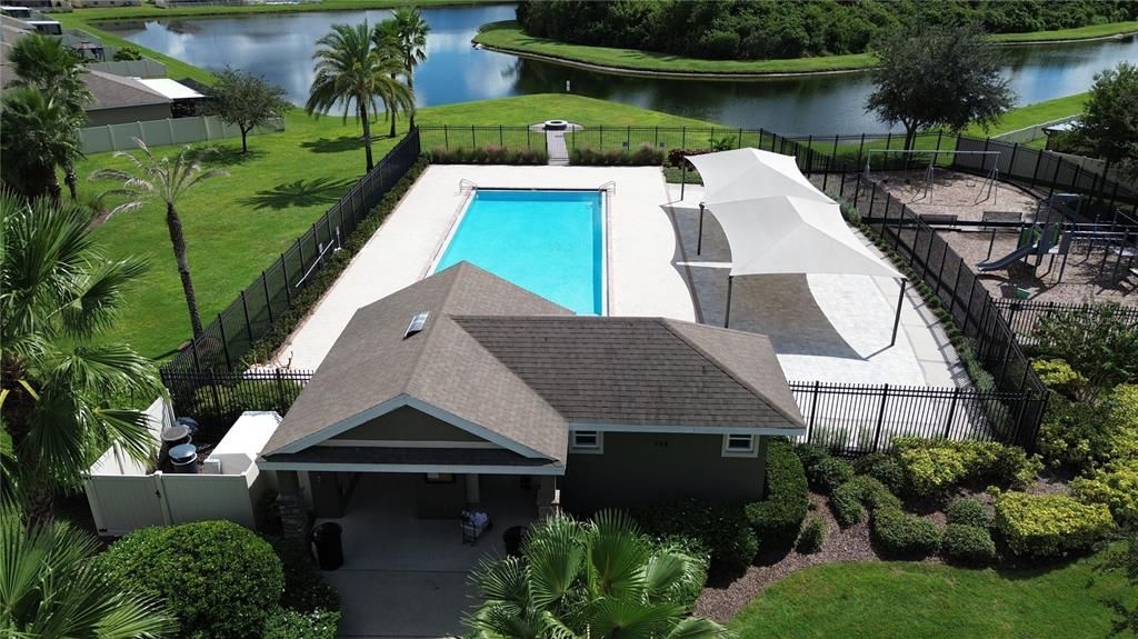 For Sale: $425,000 (5 beds, 2 baths, 2949 Square Feet)