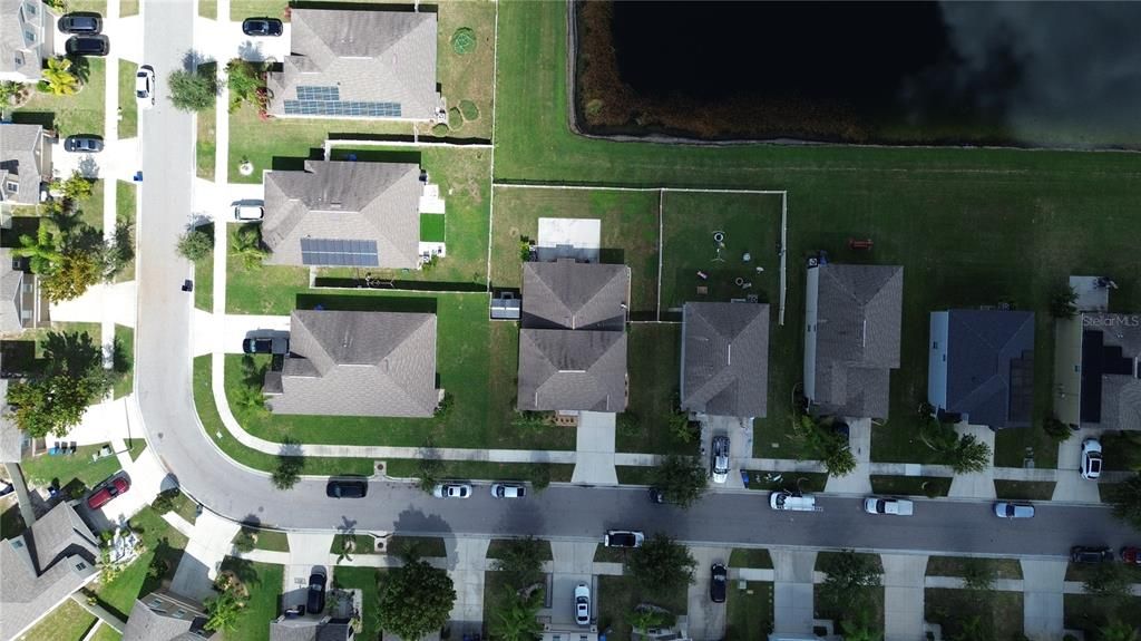 For Sale: $425,000 (5 beds, 2 baths, 2949 Square Feet)