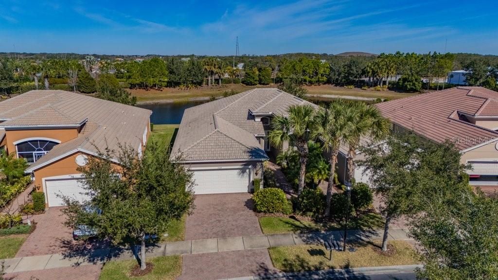 For Rent: $2,500 (3 beds, 2 baths, 1764 Square Feet)