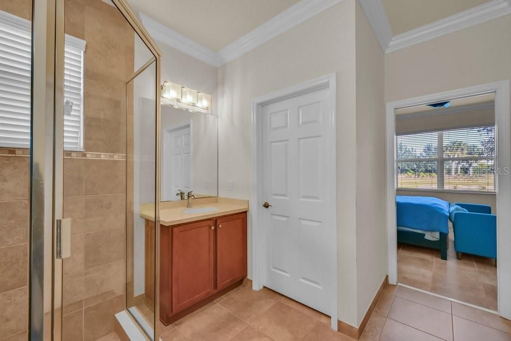 For Rent: $2,500 (3 beds, 2 baths, 1764 Square Feet)