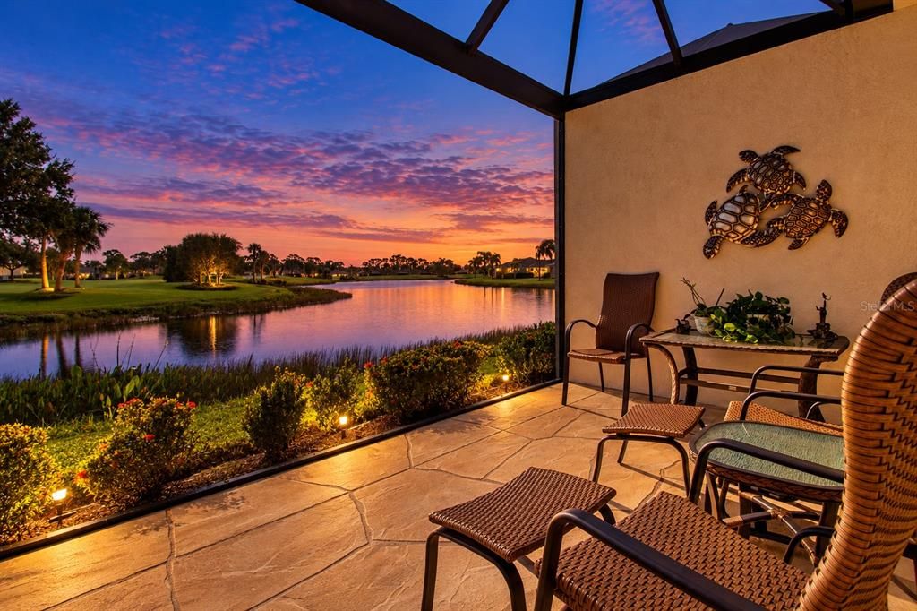 For Sale: $455,000 (2 beds, 2 baths, 1585 Square Feet)