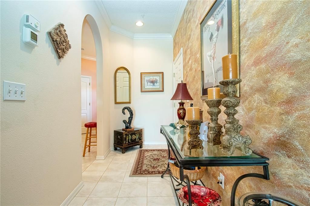 For Sale: $455,000 (2 beds, 2 baths, 1585 Square Feet)