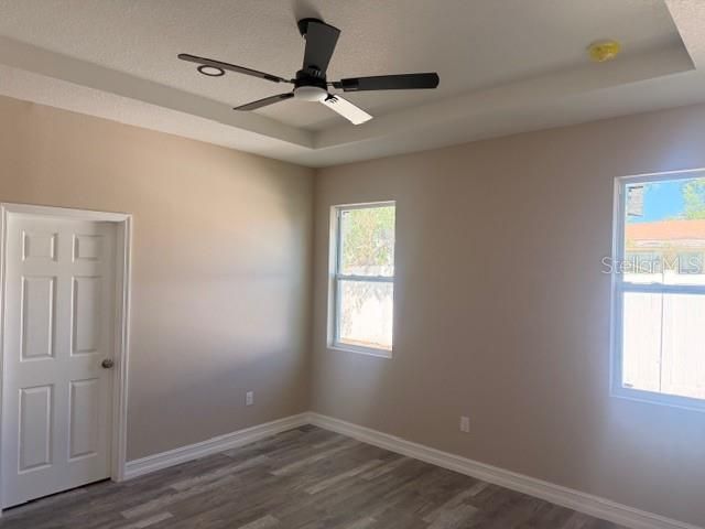 For Sale: $409,900 (4 beds, 2 baths, 1700 Square Feet)